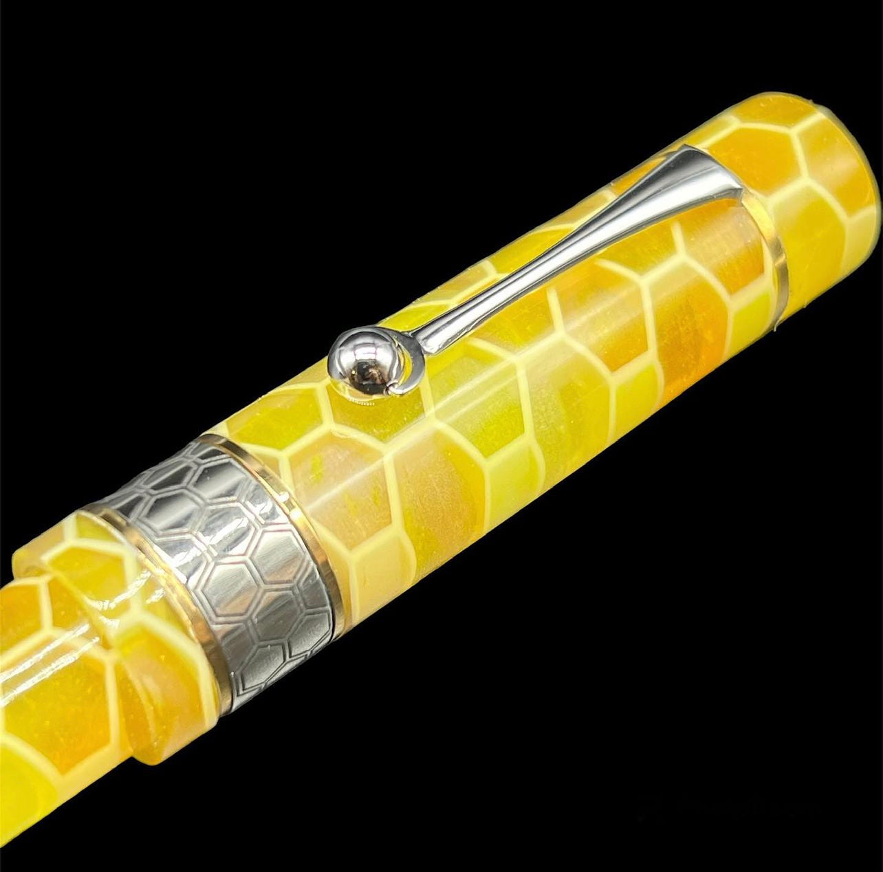 Bee’s Knees Honeycomb Westminster Fountain Pen