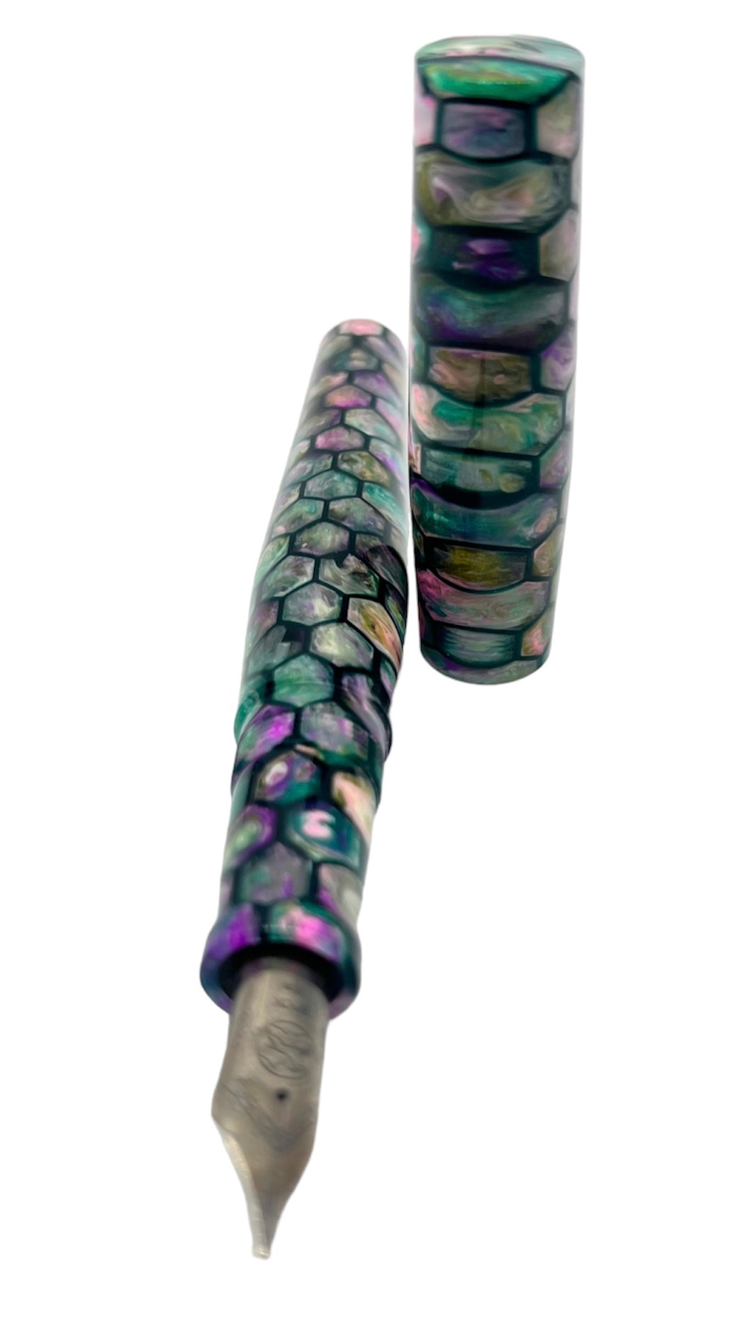 Clear Water Lily Honeycomb XL Essex Fountain Pen
