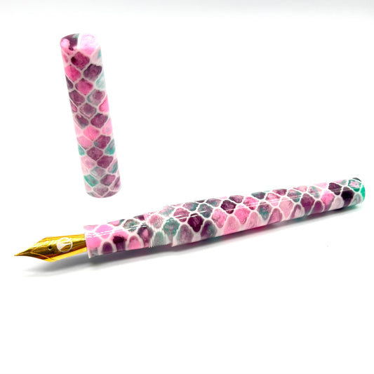 Pink Aquamarine Motif Custom Order Fountain Pen