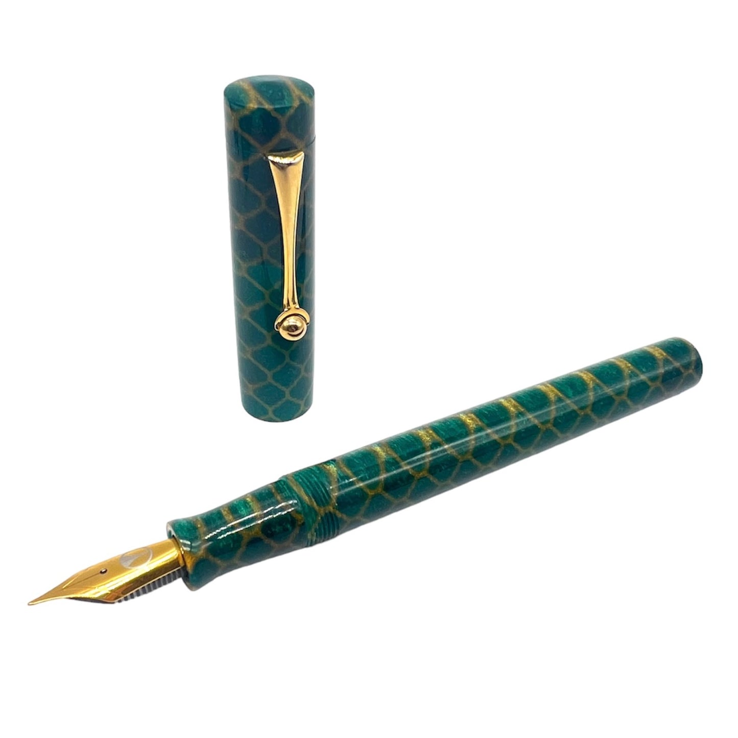 Emerald Gold Motif Fountain Pen