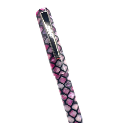 Fuchsia Aura Motif Fountain Pen